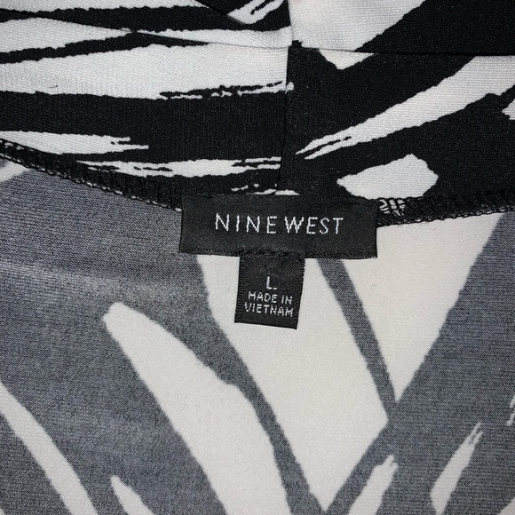Nine West Black & White Top, Size Large - Picture 3 of 3
